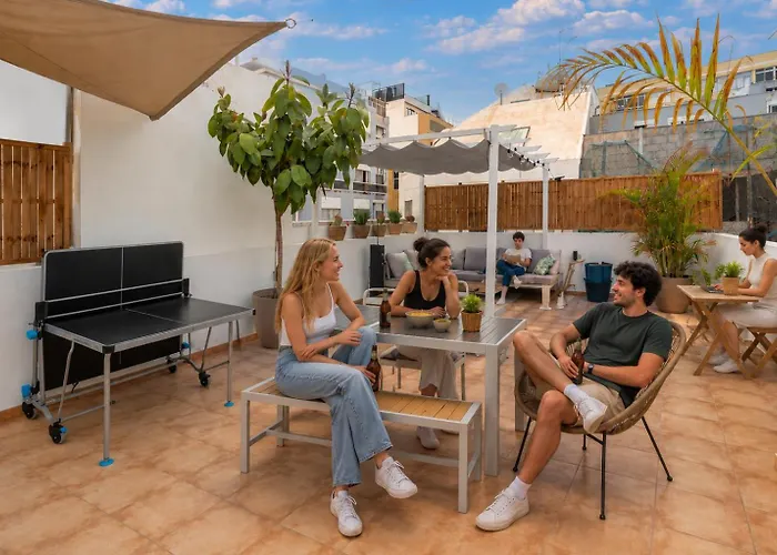 Hostel Kite & Surf Nomad House Las Palmas / Gran Canaria